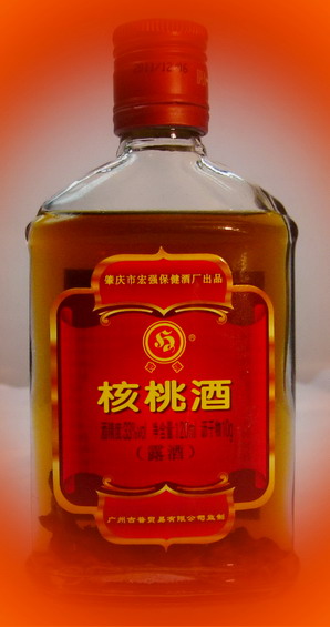 宏強(qiáng)核桃酒