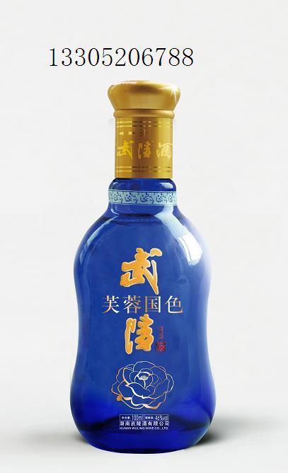 供應蒙砂玻璃瓶，髙白料酒瓶