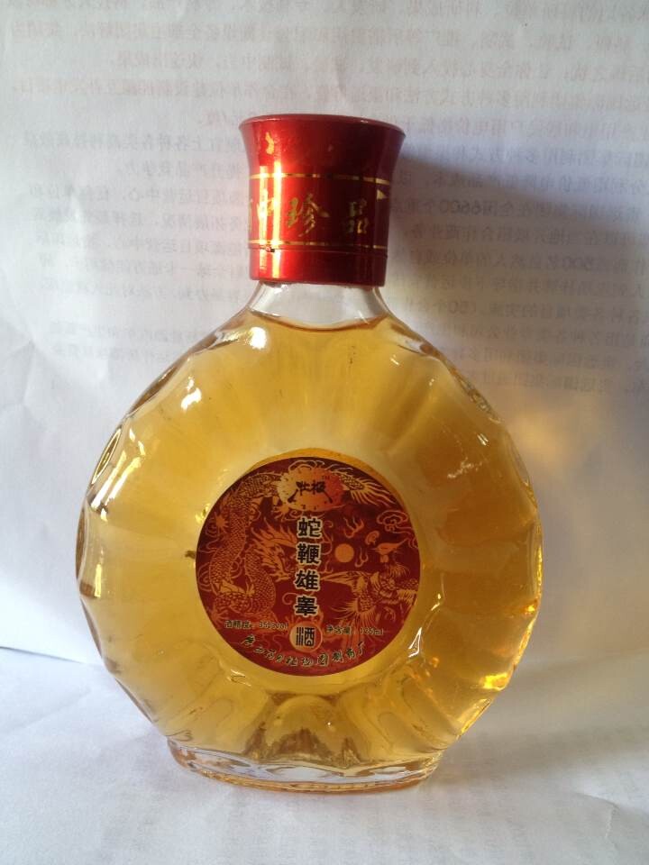 蛇鞭雄睪酒